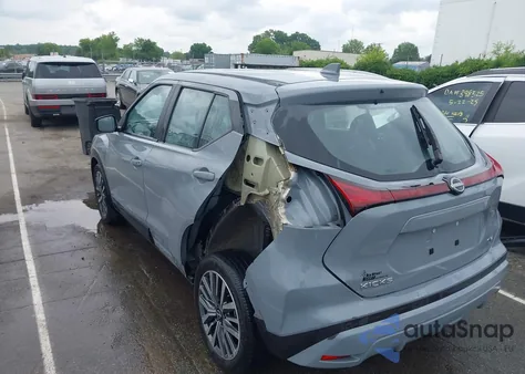 2023 Nissan Kicks Sv Xtronic Cvt из США, поврежденный, VIN 3N1CP5CV0PL509549